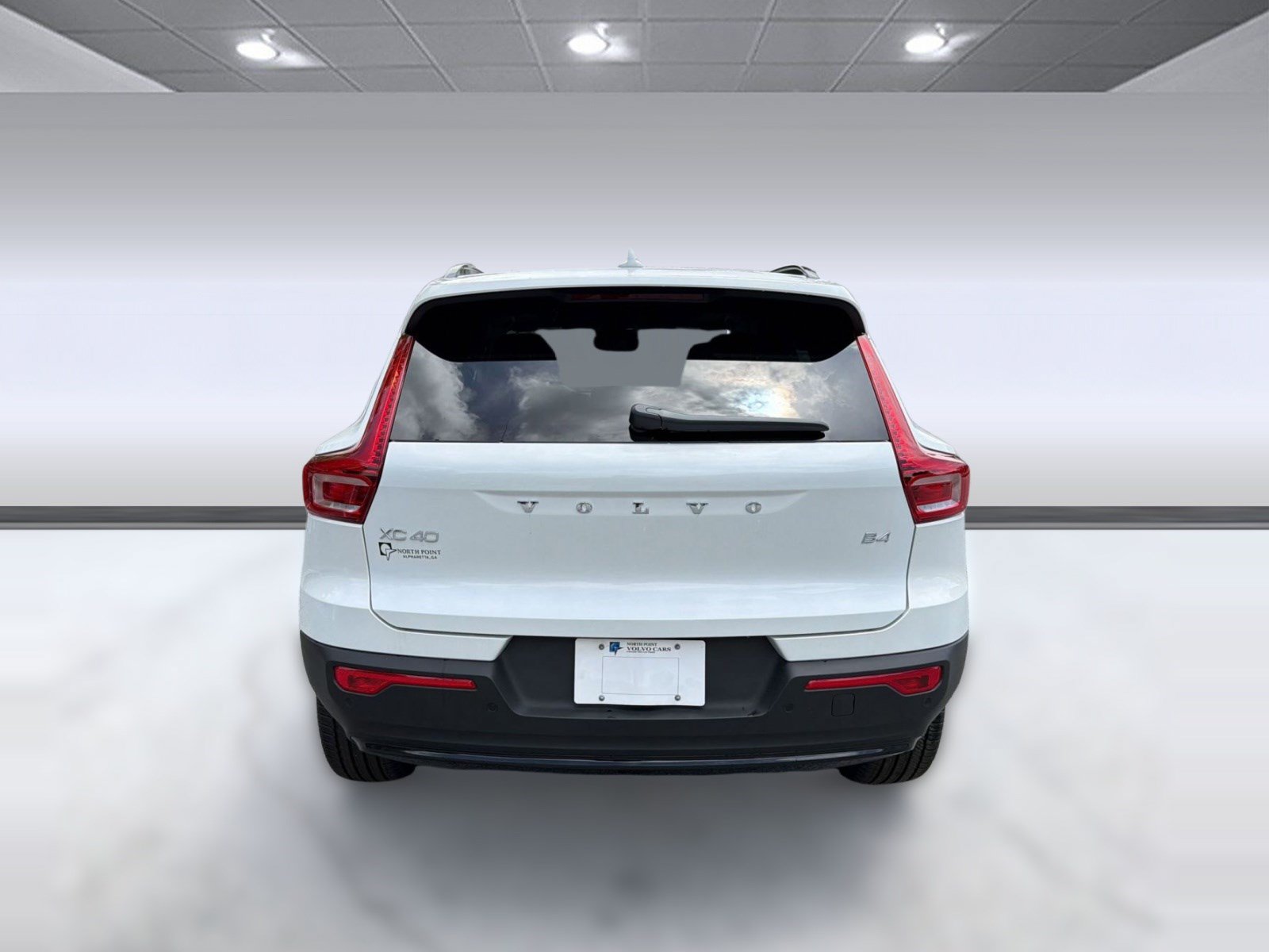 New 2026 Volvo XC40 B4 Core w/ Protection Package FWD image 10