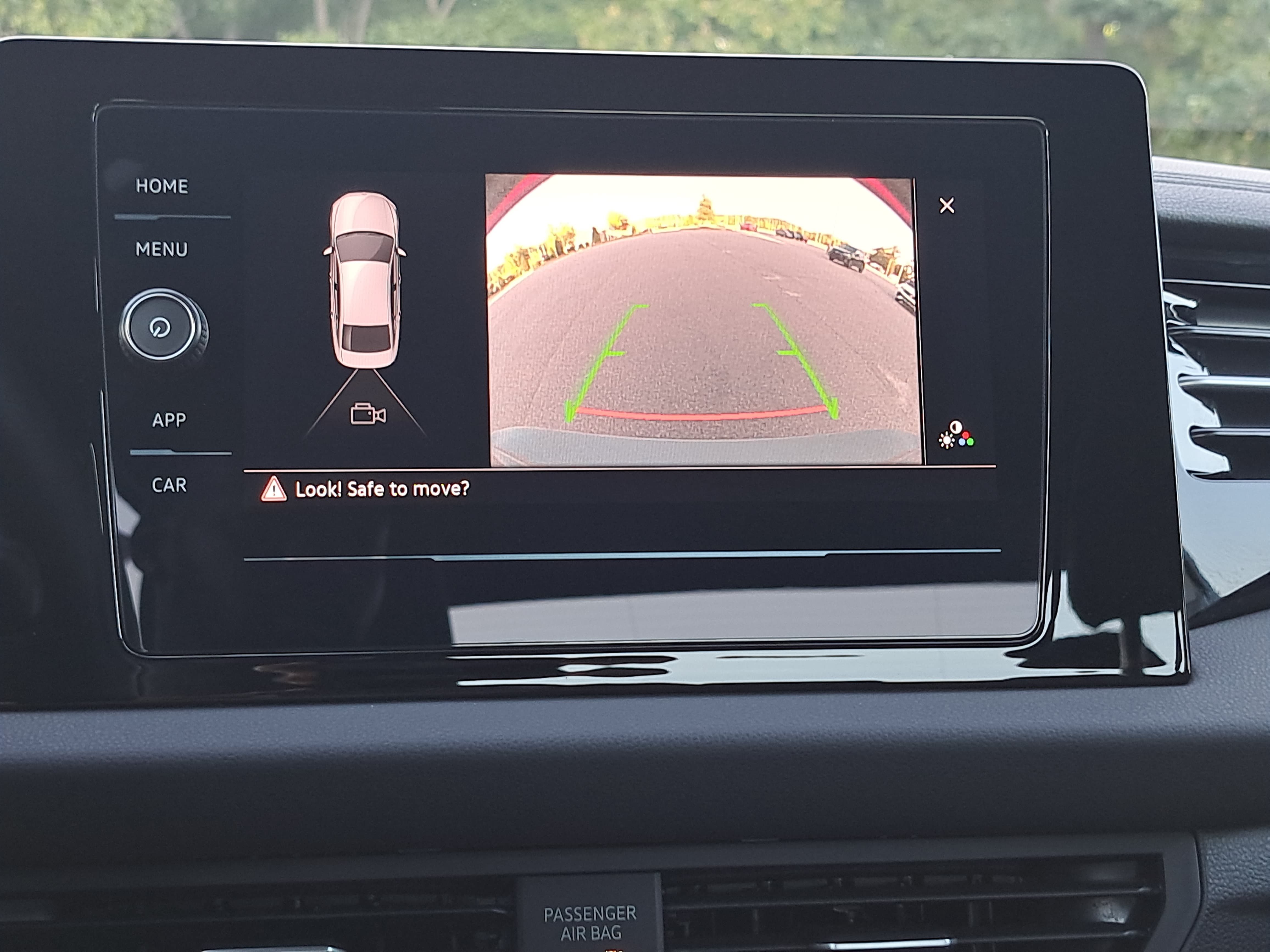 Certified 2025 Volkswagen Jetta Sport FWD image 24