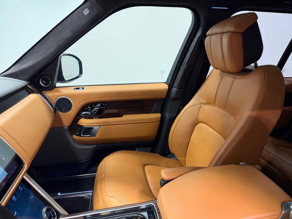 Used 2018 Land Rover Range Rover Autobiography AWD/4WD image 9