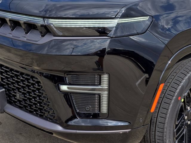 New 2026 Jeep Grand Wagoneer L Limited AWD/4WD image 7