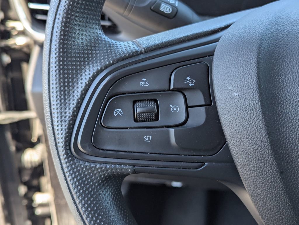 Used 2025 Buick Envista Preferred FWD image 19