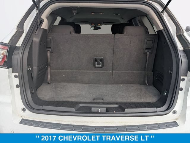Used 2017 Chevrolet Traverse LT AWD/4WD image 32