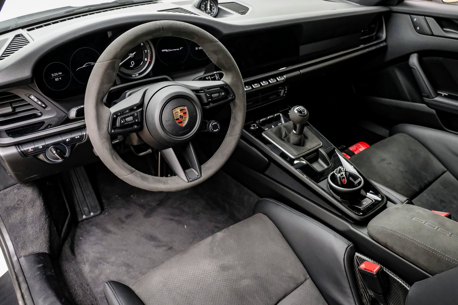 Used 2024 Porsche 911 Carrera T image 23