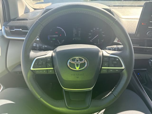 Used 2023 Toyota Sienna XLE FWD image 10
