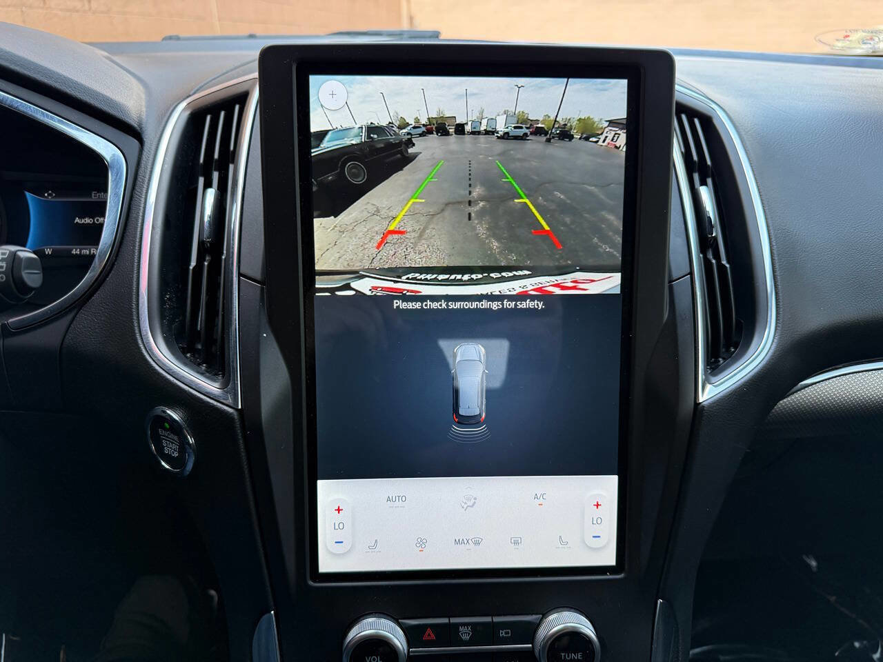 Used 2021 Ford Edge ST image 15