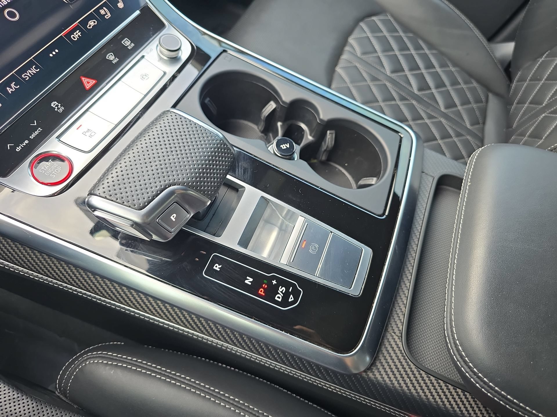 Used 2024 Audi SQ8 Premium Plus AWD/4WD image 25
