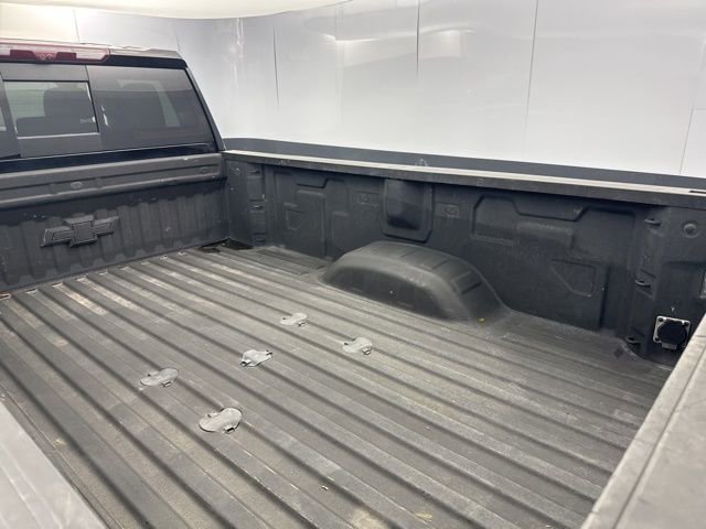 Used 2024 Chevrolet Silverado 3500 LTZ w/ LTZ Convenience Package image 43