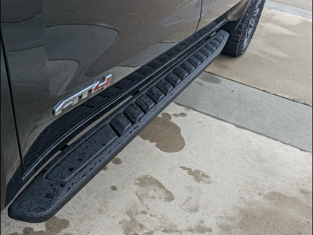 New 2026 GMC Sierra 1500 AT4 w/ AT4 Premium Package AWD/4WD image 12