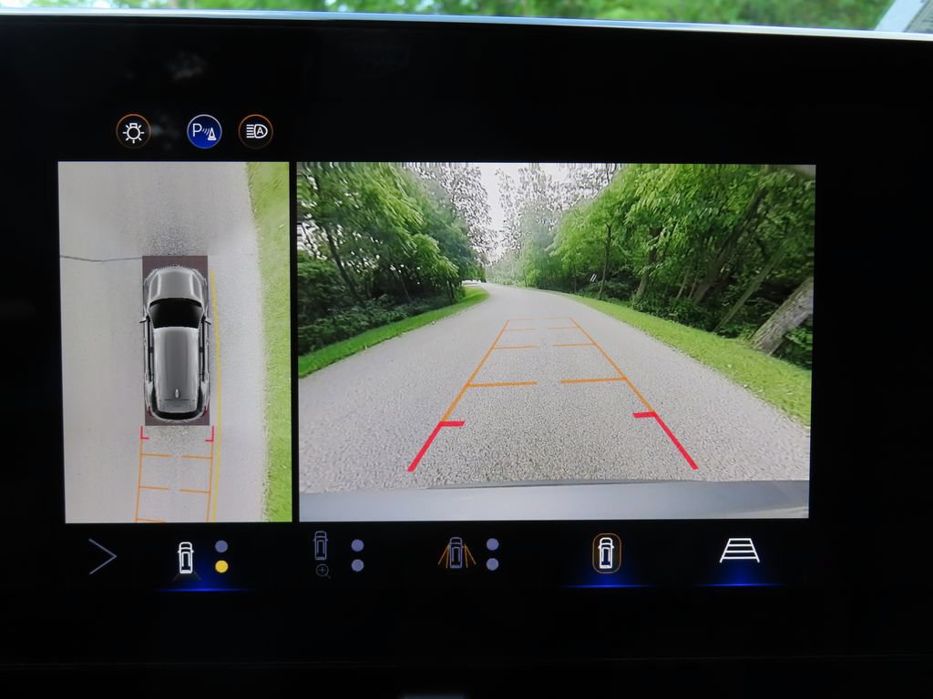 Certified 2025 Chevrolet Equinox LT w/ Convenience Package II AWD/4WD image 5