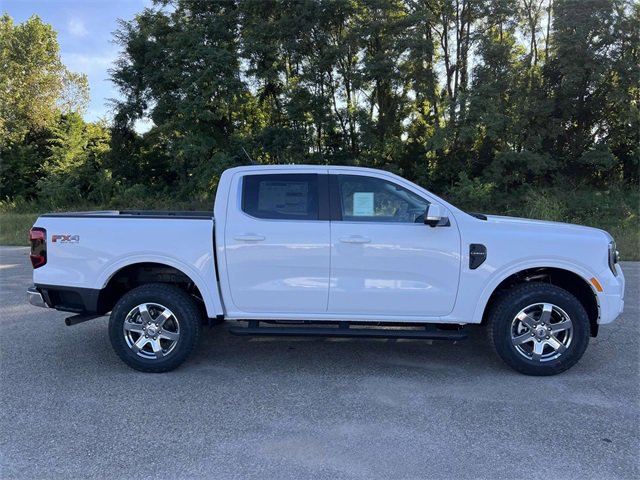 New 2025 Ford Ranger Lariat w/ FX4 Off-Road Package image 10