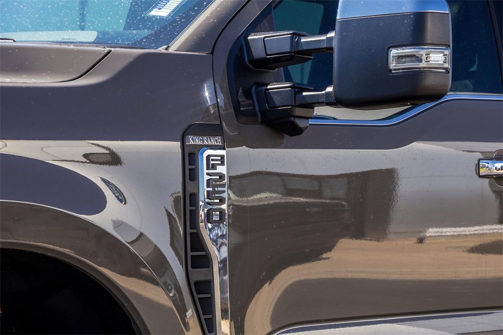 New 2026 Ford F250 King Ranch w/ Chrome Package image 4