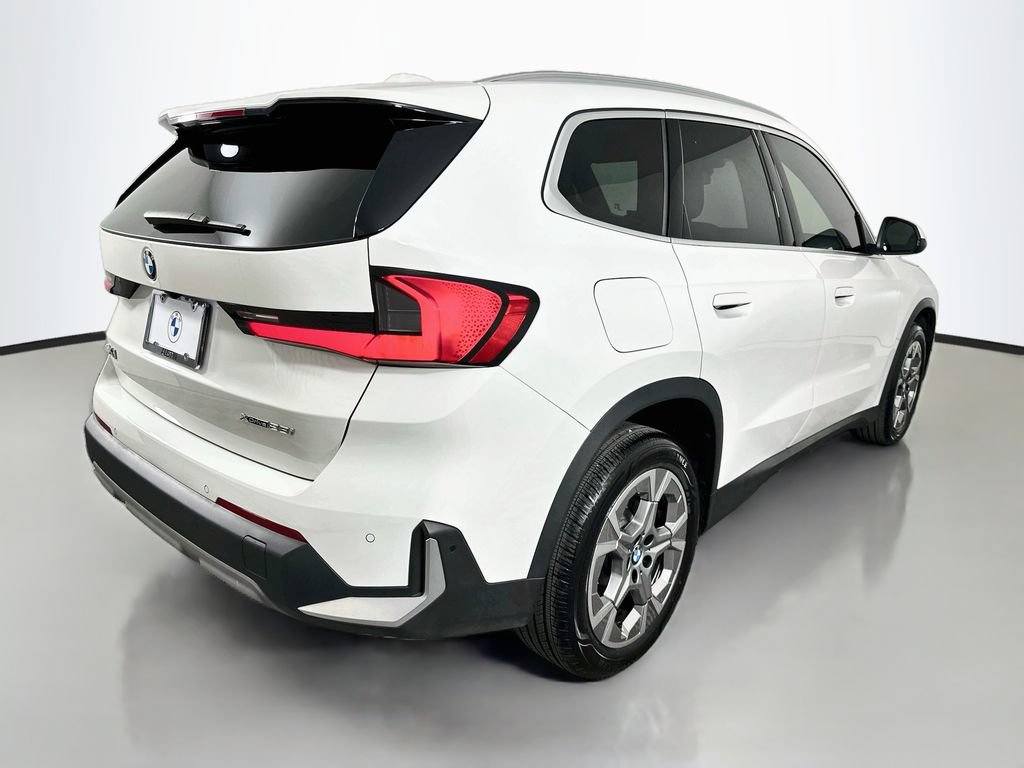Certified 2023 BMW X1 xDrive28i w/ Convenience Package AWD/4WD image 5