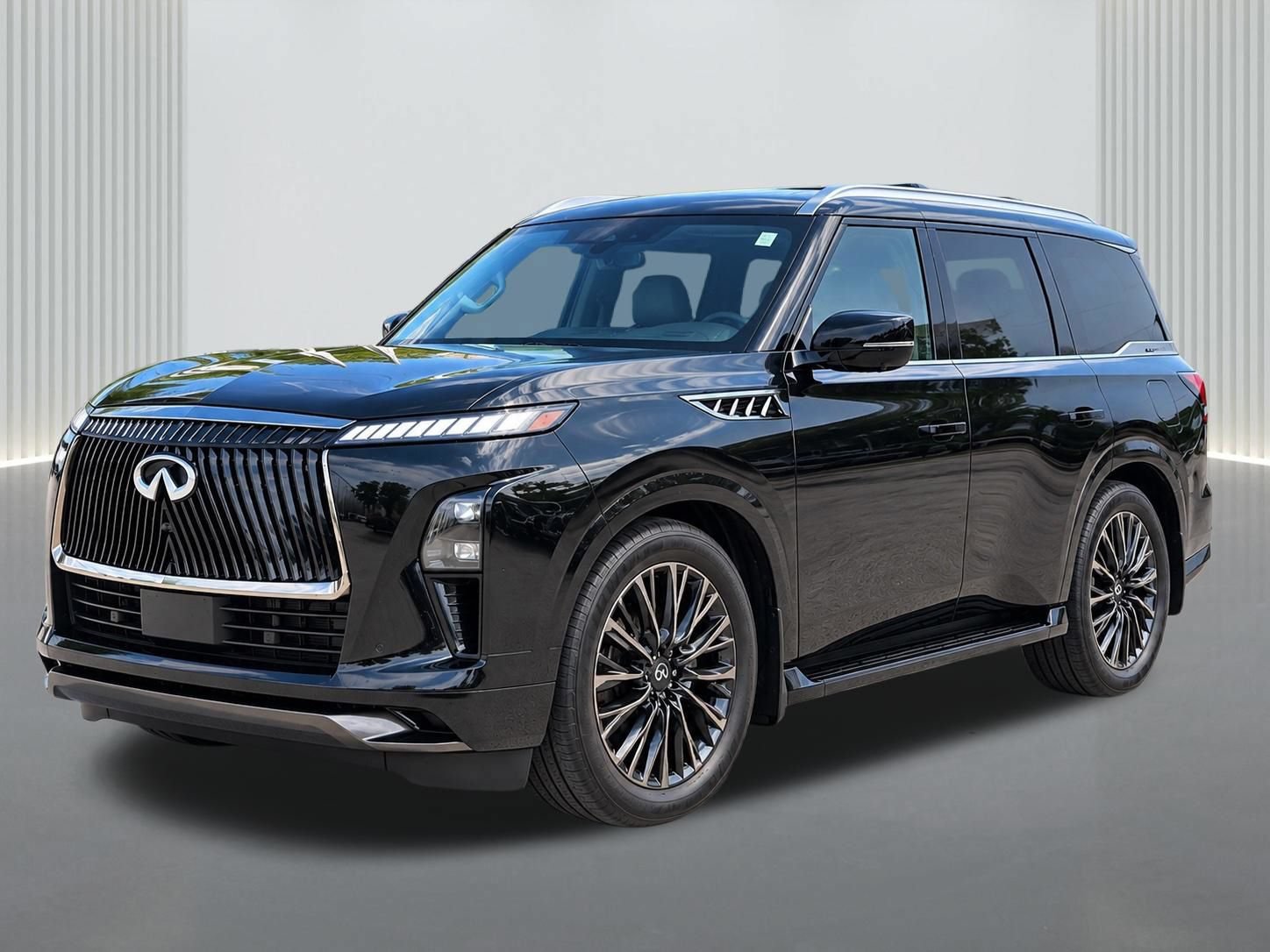 Used 2025 INFINITI QX80 Autograph w/ Autograph Exterior Package AWD/4WD image 2