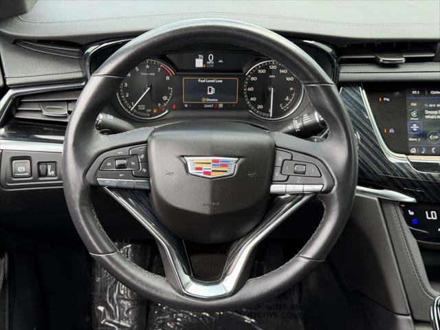 Used 2024 Cadillac XT6 Premium Luxury w/ LPO, Floor Liner Package AWD/4WD image 17