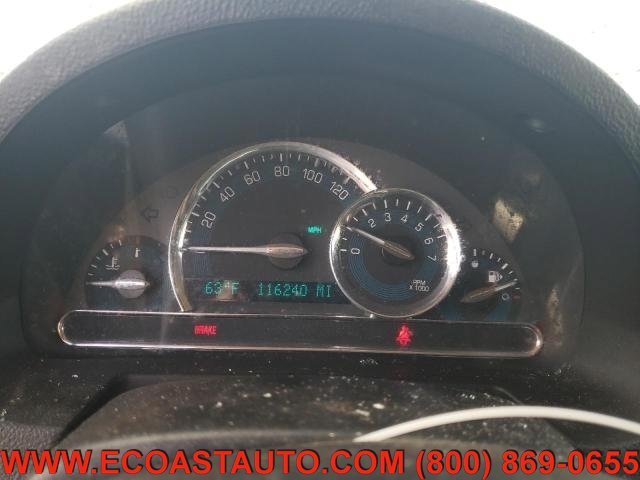 Used 2011 Chevrolet HHR LT FWD image 10