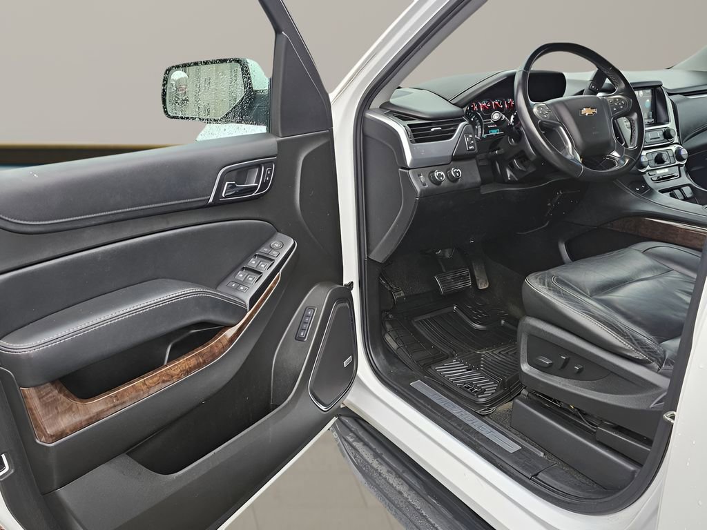 Used 2017 Chevrolet Tahoe LT AWD/4WD image 16