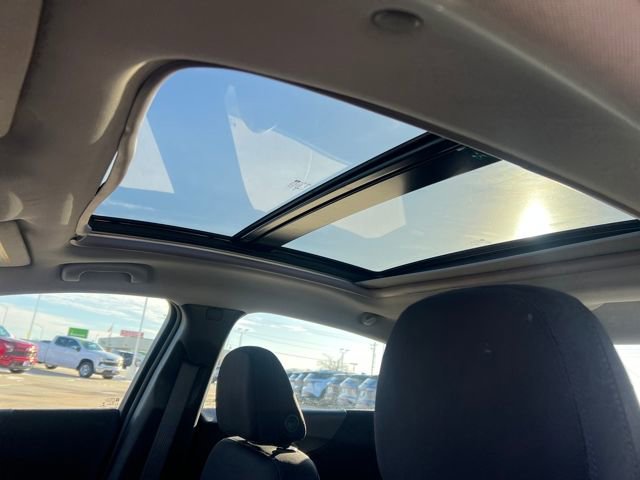 Used 2024 Chevrolet Malibu LT image 12