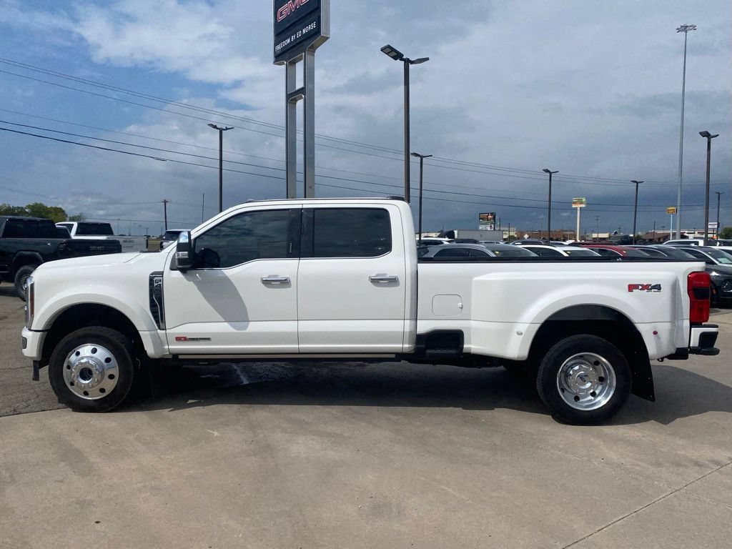 Used 2024 Ford F450 Platinum w/ FX4 Off-Road Package AWD/4WD image 2