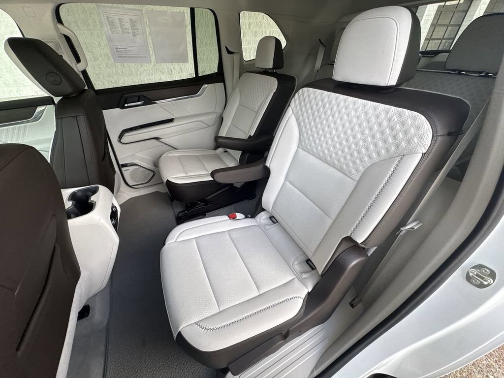 Certified 2024 GMC Acadia Denali AWD/4WD image 25