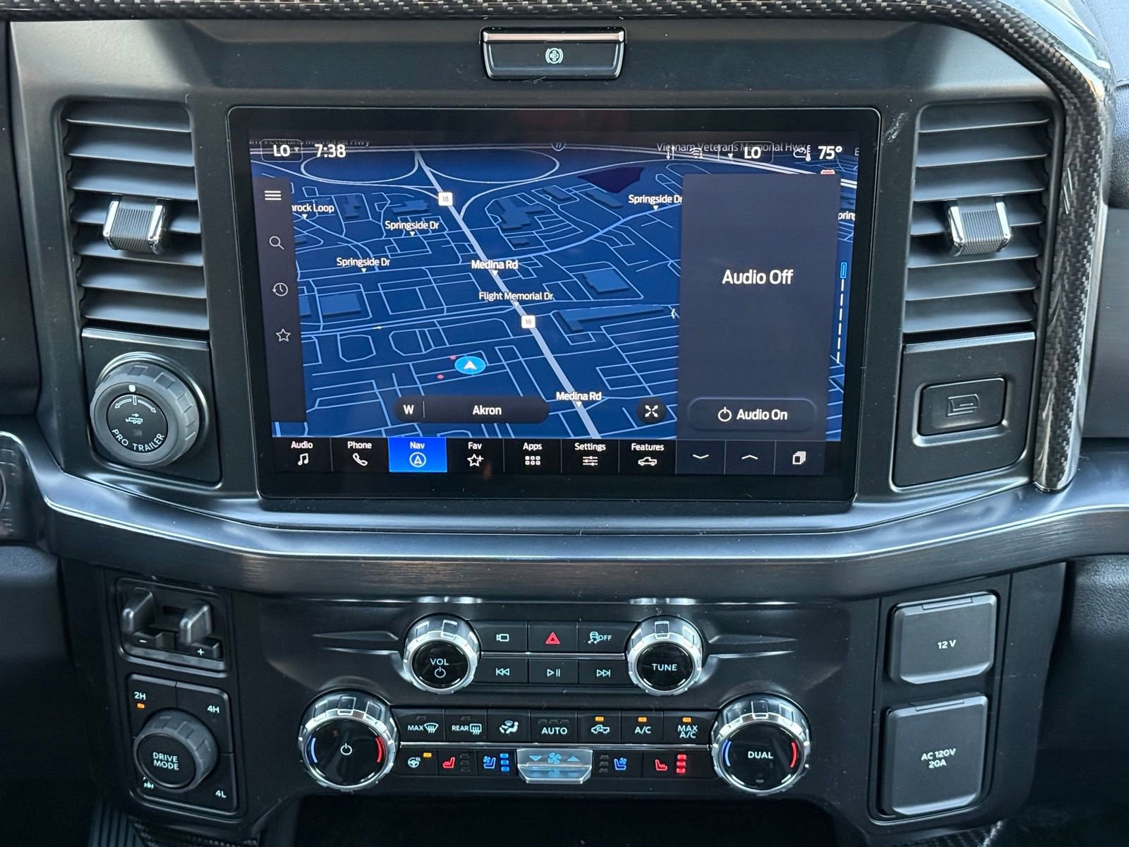 New 2026 Ford F250 4x4 Crew Cab Super Duty image 27