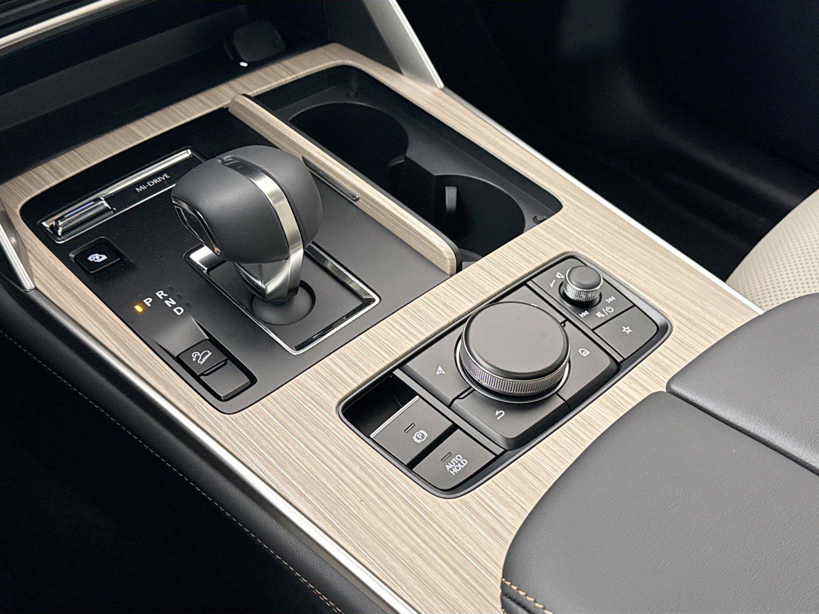 New 2026 MAZDA CX-90 Plug-In Hybrid w/ Preferred AWD/4WD image 26