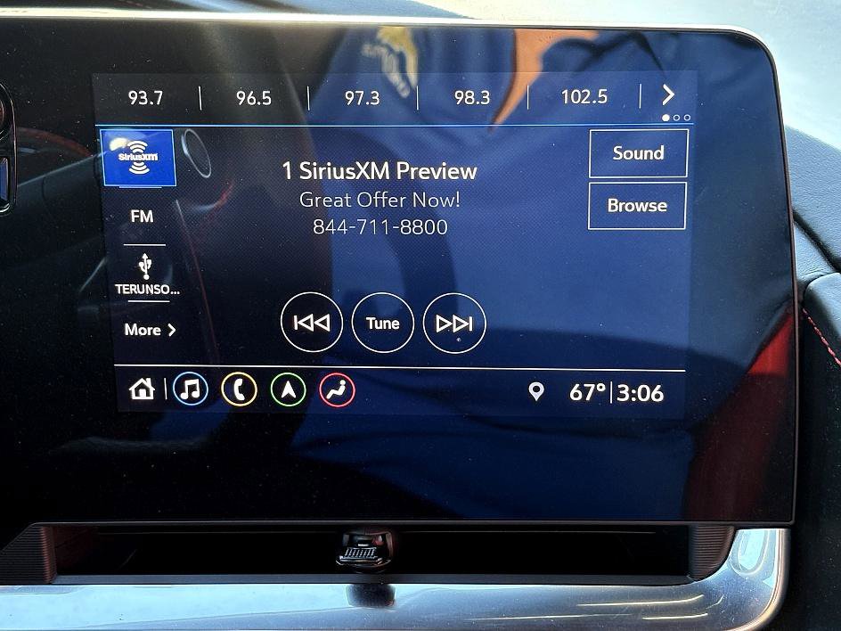 Used 2020 Chevrolet Corvette Stingray Premium Cpe w/ 3LT Preferred Equipment Group image 19