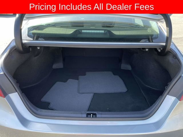 Used 2024 Toyota Camry SE w/ Convenience Package FWD image 13