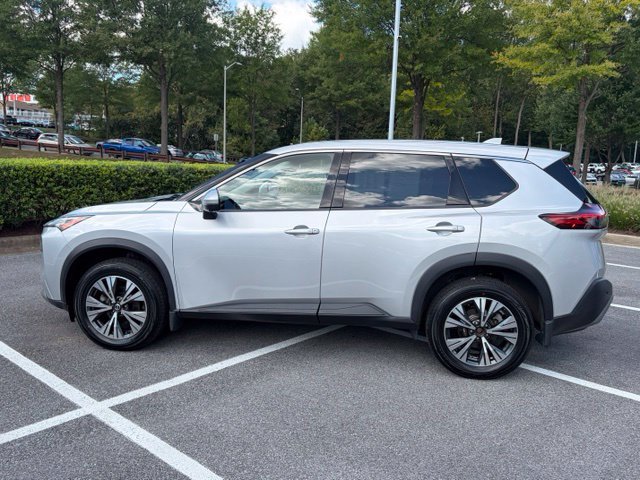 Used 2021 Nissan Rogue SV AWD/4WD image 2