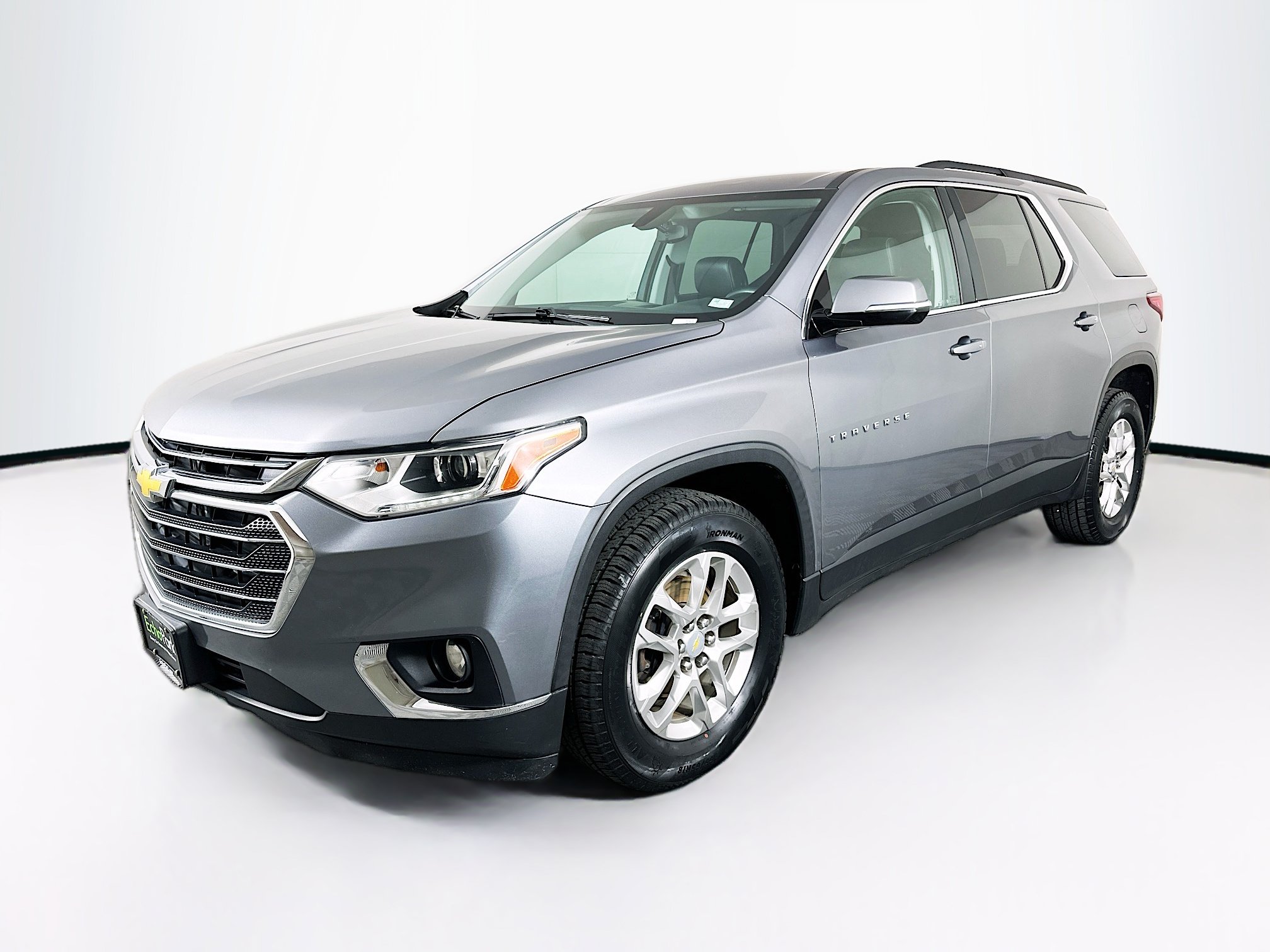 Used 2019 Chevrolet Traverse LT w/ LPO, Floor Liner Package AWD/4WD image 3