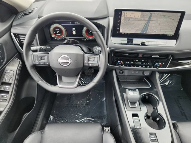 Used 2025 Nissan Rogue SL w/ Tech Package FWD image 29