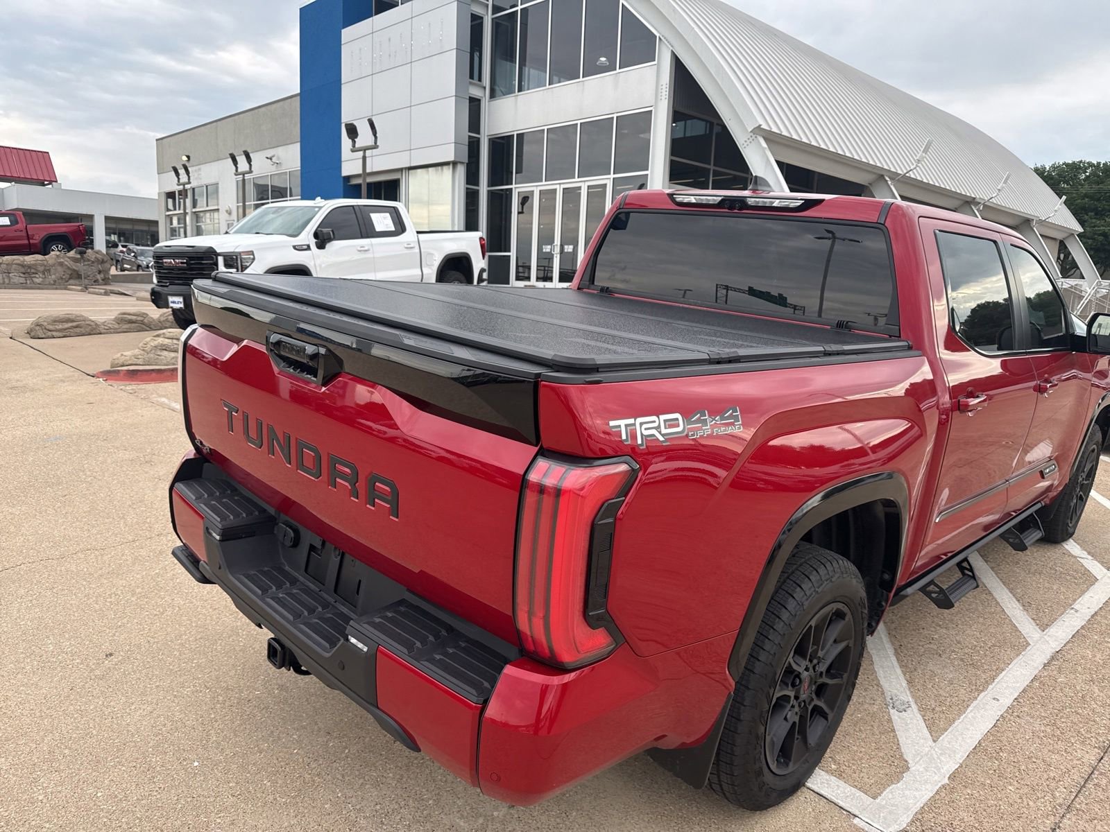 Used 2026 Toyota Tundra Platinum w/ TRD Off-Road Package AWD/4WD image 8