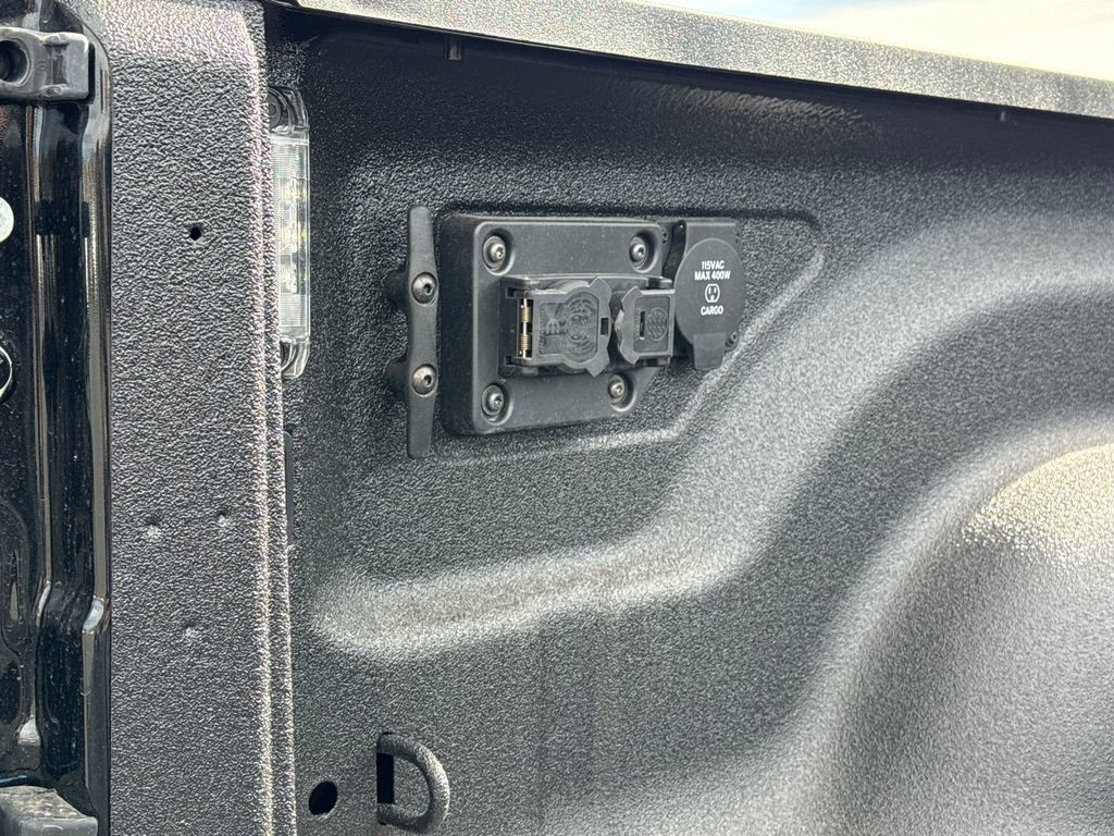 New 2026 RAM 2500 Limited AWD/4WD image 17