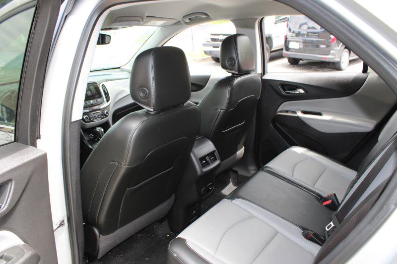 Used 2018 Chevrolet Equinox Premier FWD image 16