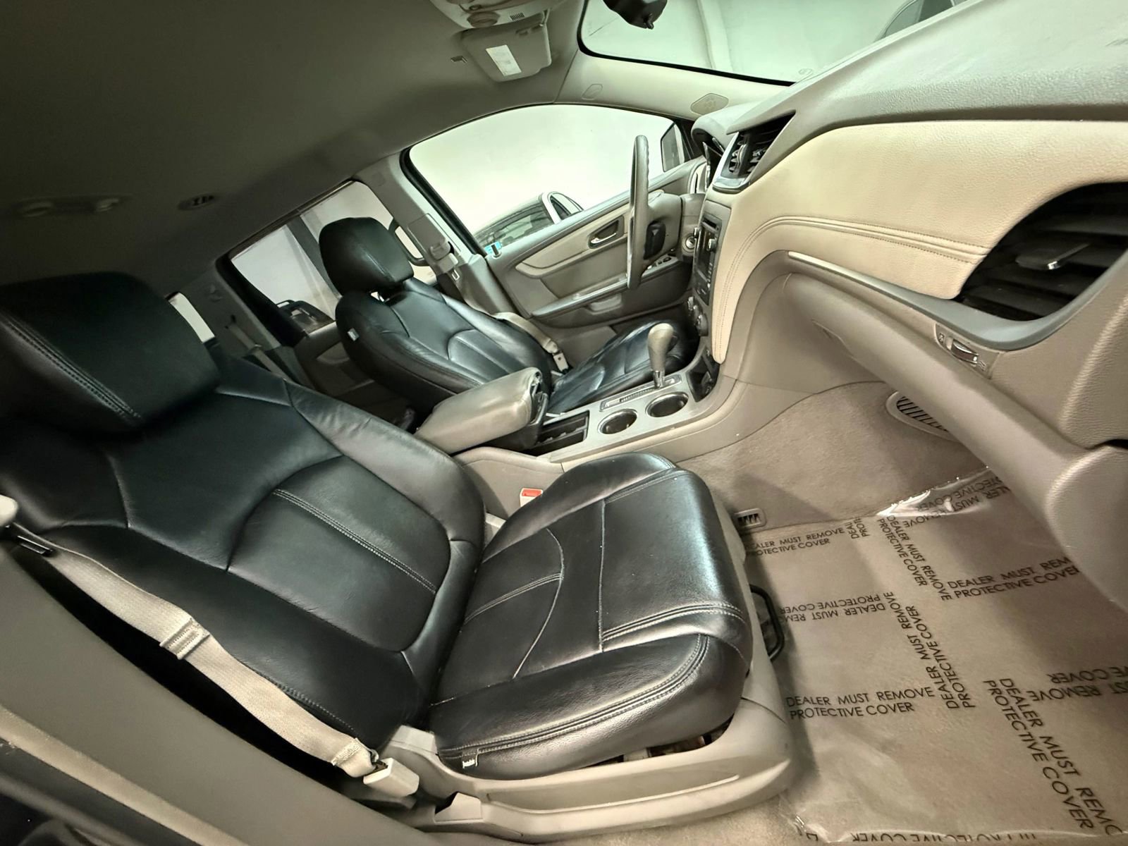 Used 2015 Chevrolet Traverse LS FWD image 25