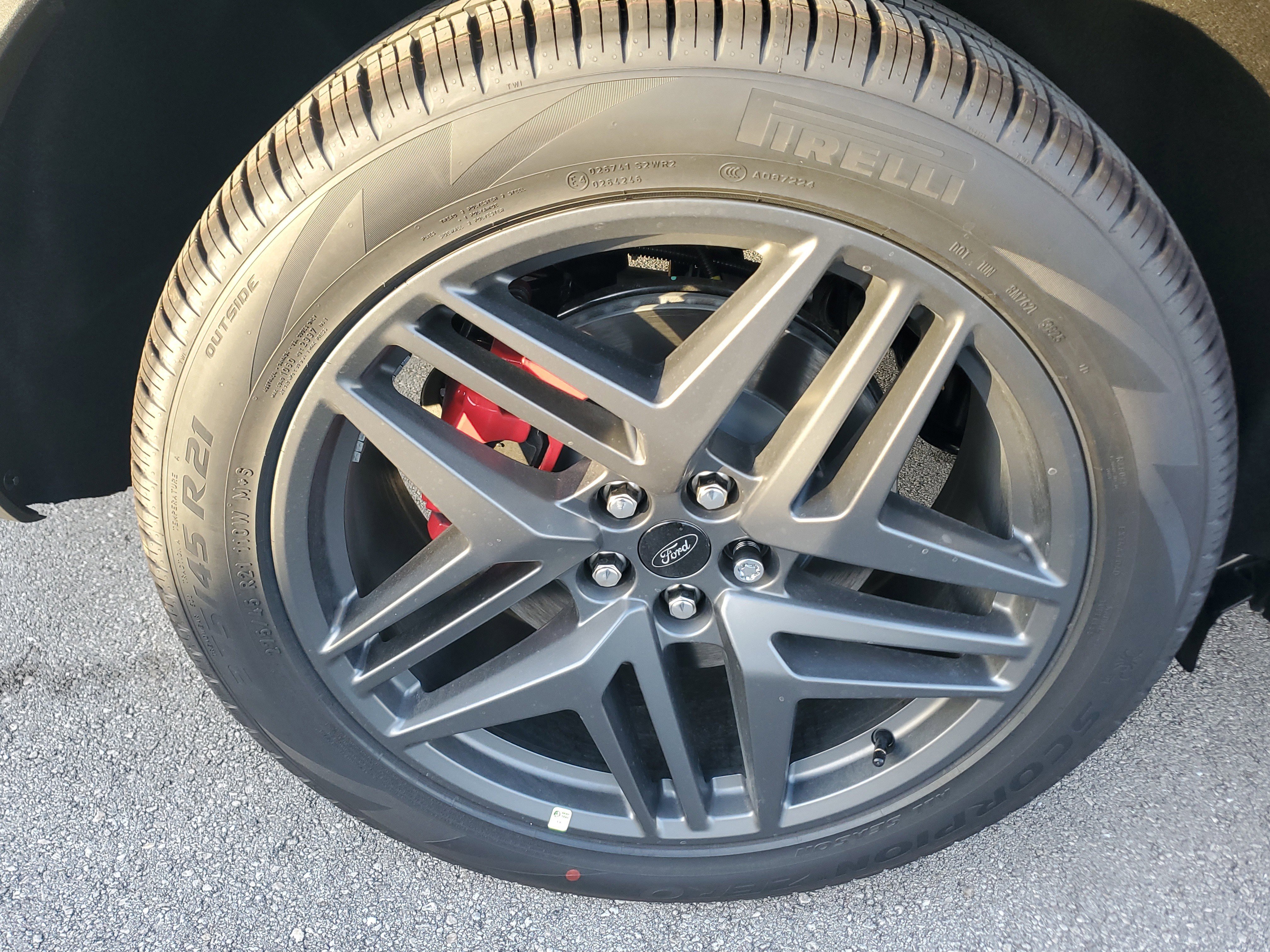 New 2026 Ford Explorer ST w/ Sun And Sound Package image 8