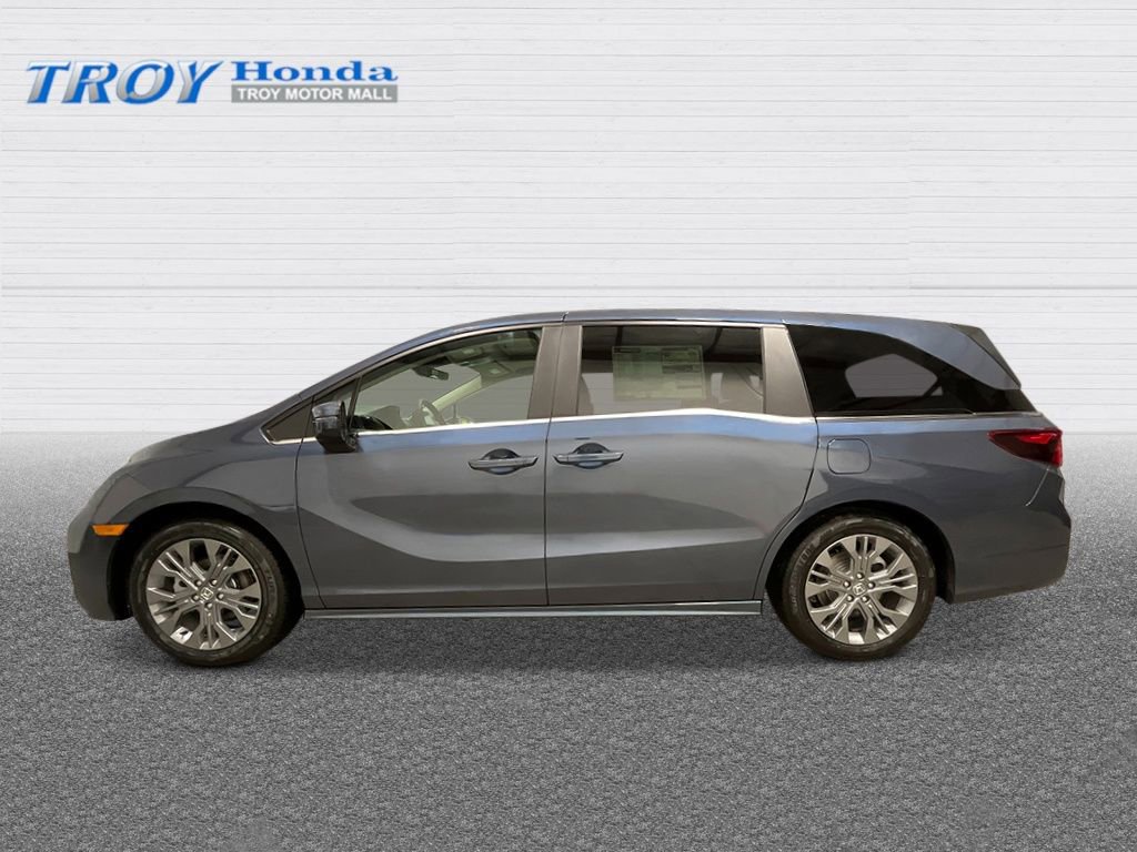New 2026 Honda Odyssey Touring image 2