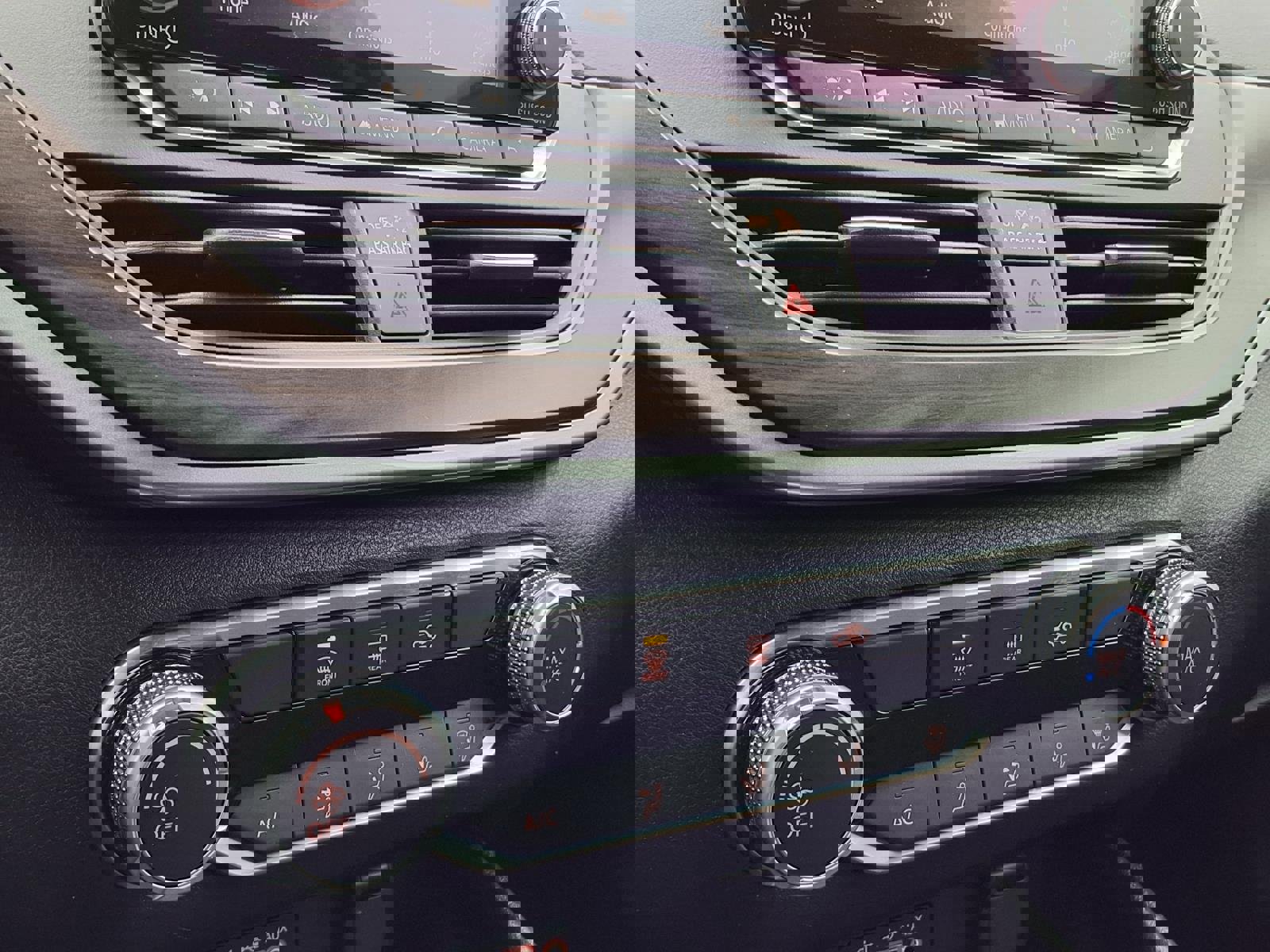 Used 2024 Nissan Altima 2.5 SV image 11