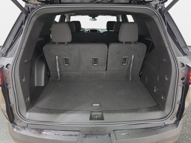 Used 2023 Chevrolet Traverse LT AWD/4WD image 34