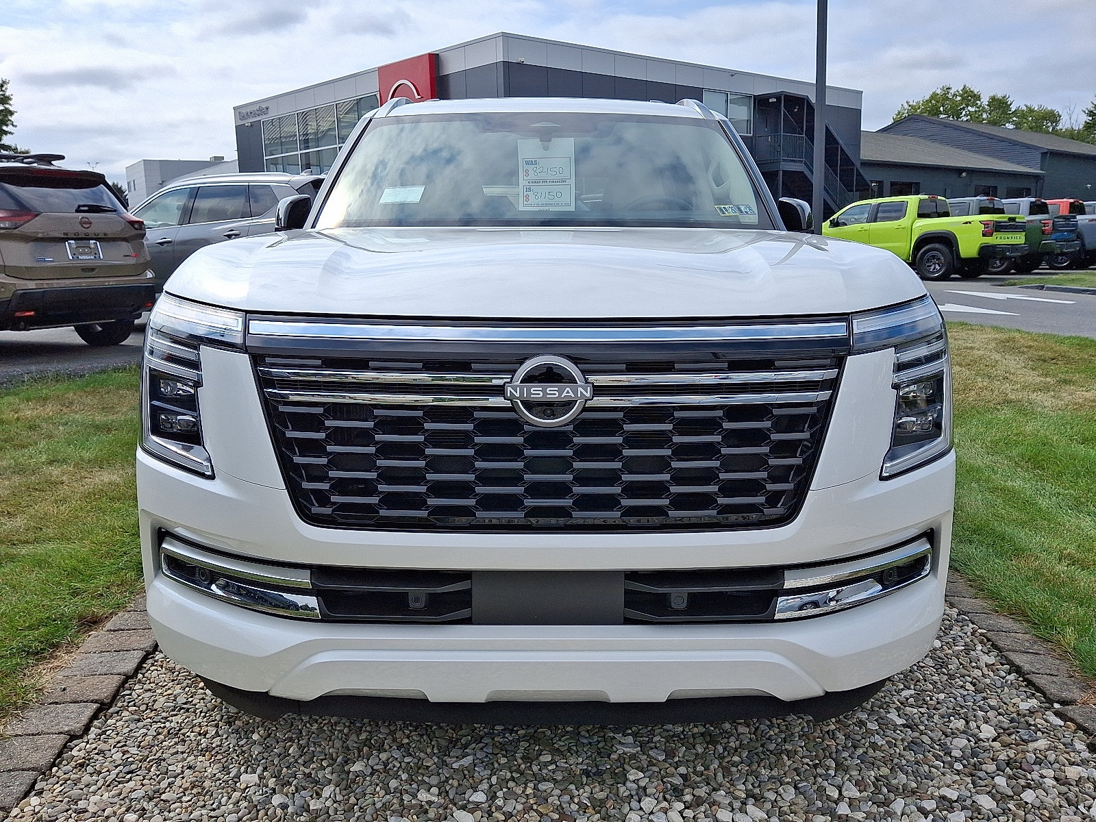New 2026 Nissan Armada Platinum w/ Convenience Package AWD/4WD image 2