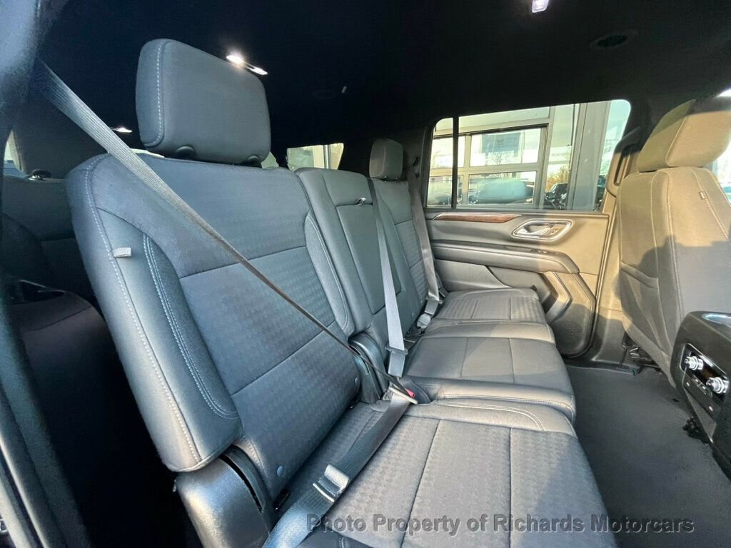 Used 2022 GMC Yukon XL SLE image 21