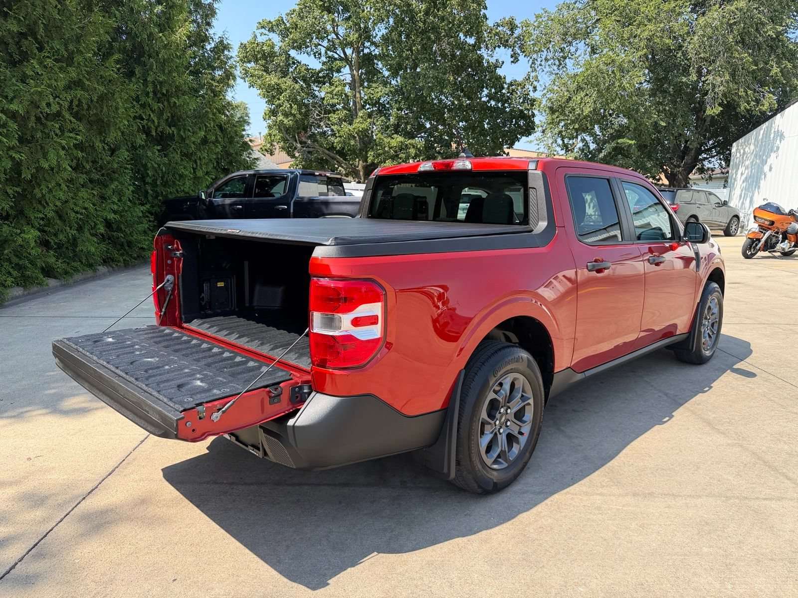 Used 2024 Ford Maverick XLT w/ XLT Luxury Package AWD/4WD image 7