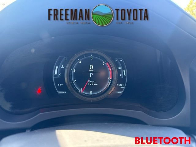 Used 2016 Lexus IS 200t w/ F Sport Package RWD image 8