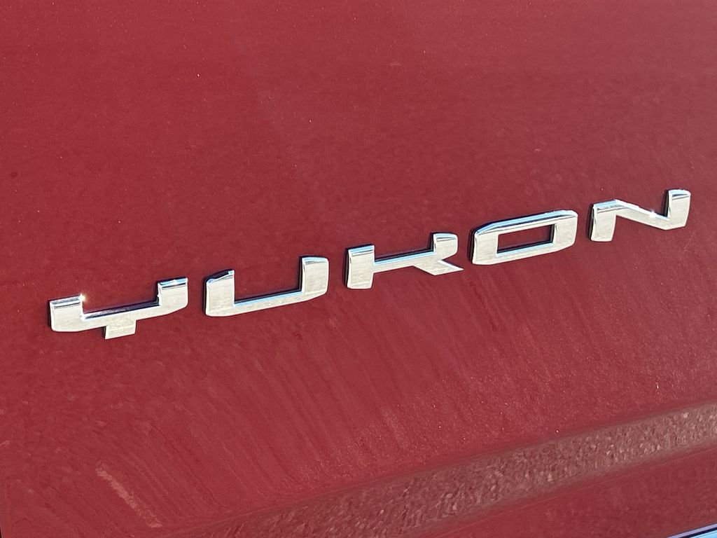 Used 2025 GMC Yukon Elevation image 32