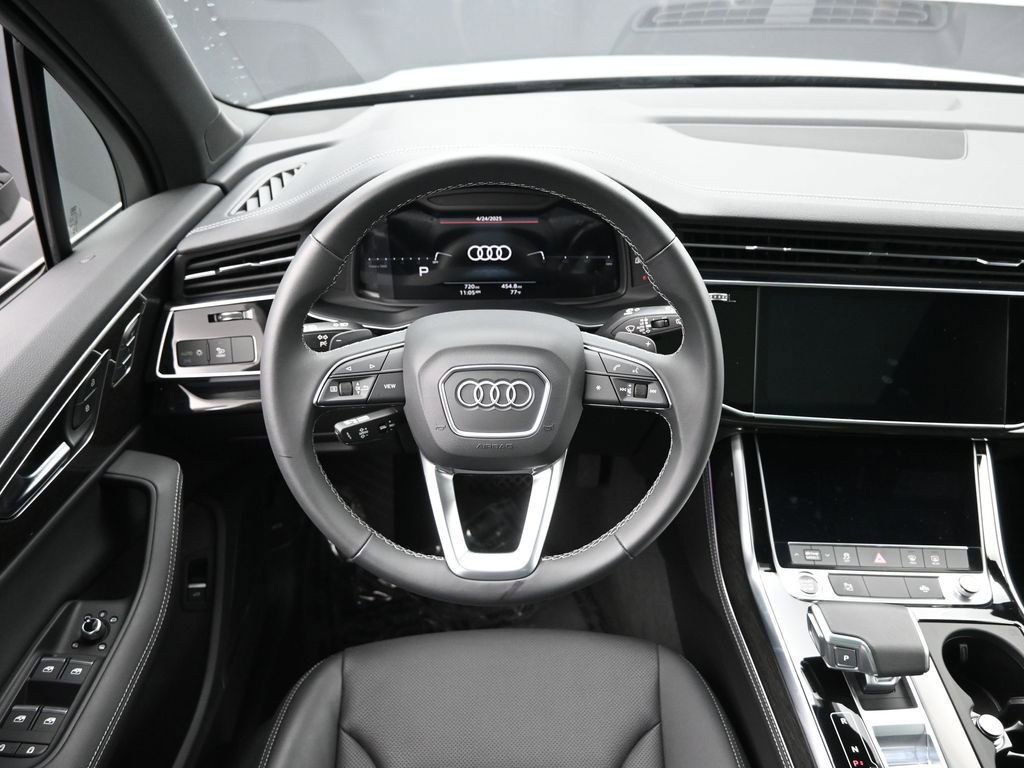 Used 2025 Audi Q7 3.0T Premium Plus w/ Premium Plus Package image 23