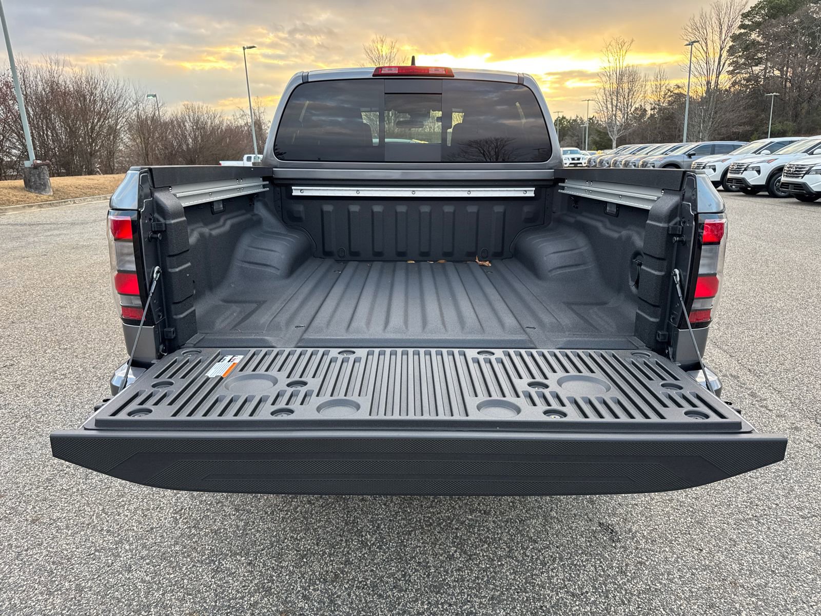 New 2026 Nissan Frontier Pro-X w/ Pro-X Convenience Package image 18