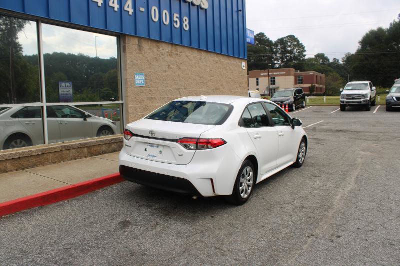 Used 2023 Toyota Corolla LE image 4