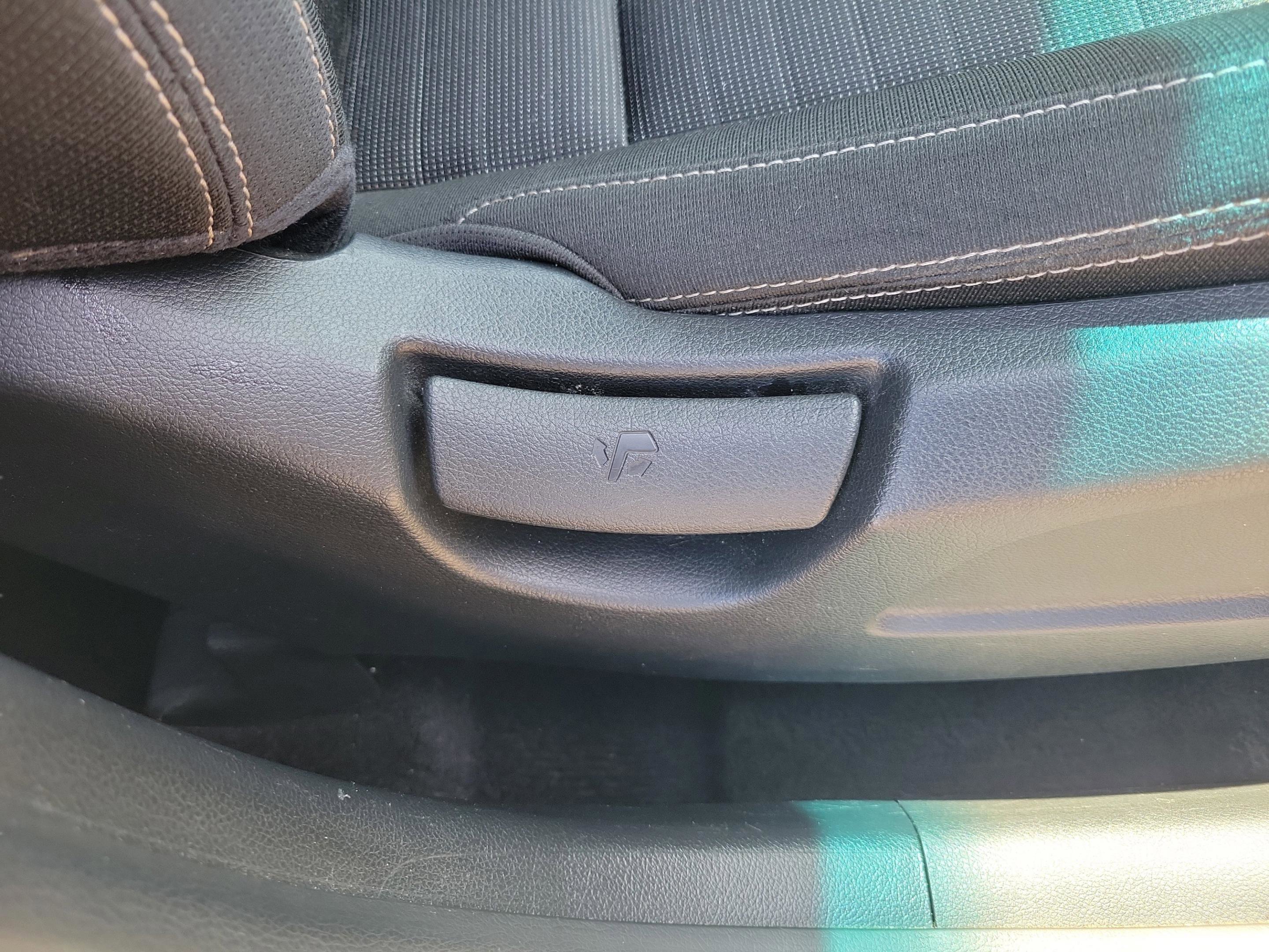 Used 2018 Kia Sportage LX image 19