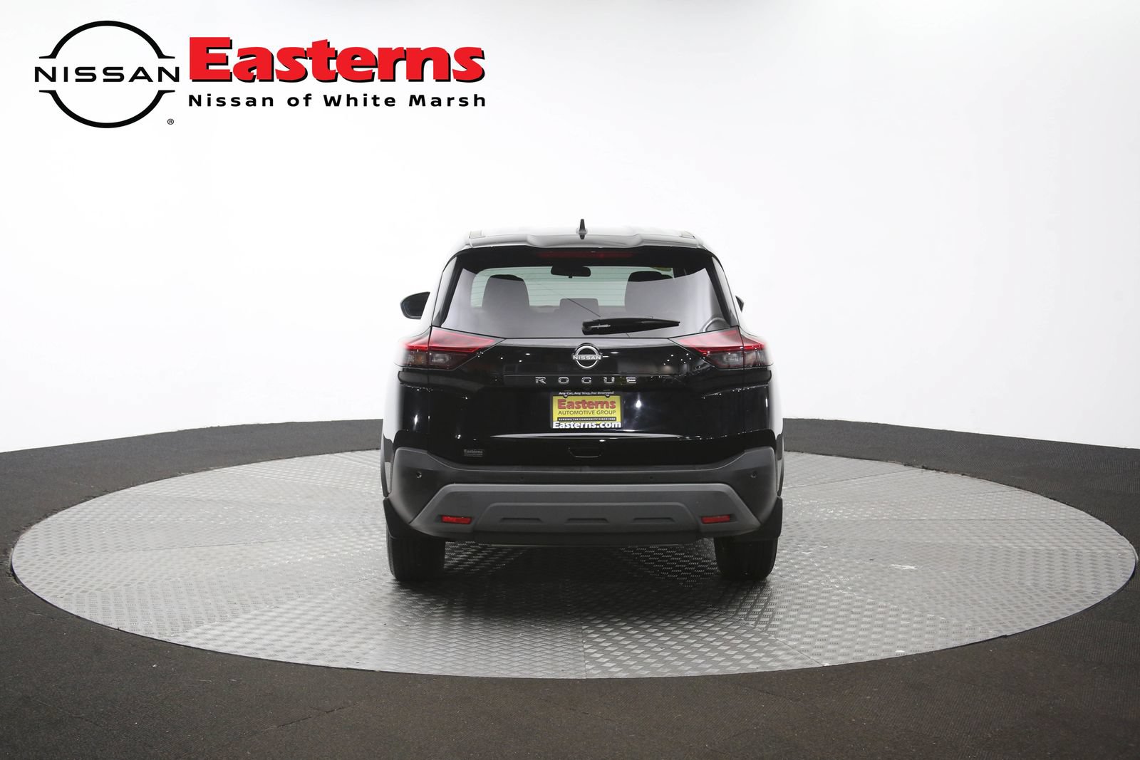 Used 2023 Nissan Rogue S FWD image 36