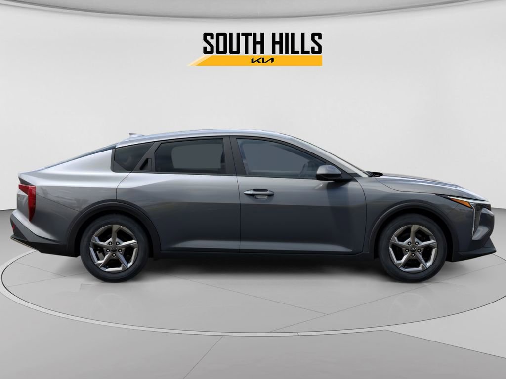 New 2026 Kia K4 LXS FWD image 7