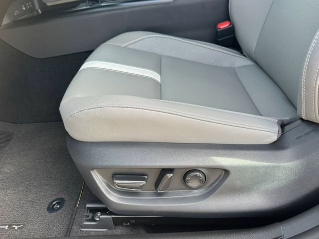 New 2026 Toyota Camry SE w/ Convenience Package FWD image 25